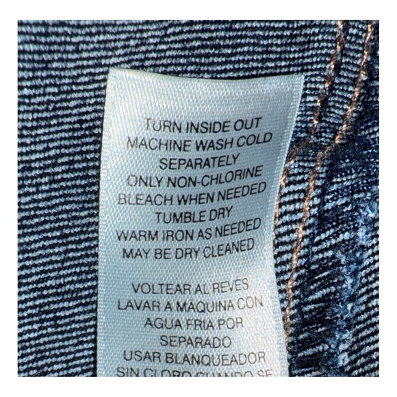 White House Black Market - Noir Skinny Jeans - Dark Wash - Size Medium - Picture 7 of 7